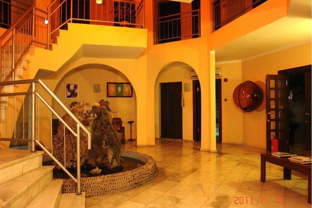 Ataer Hotel Анталия Екстериор снимка
