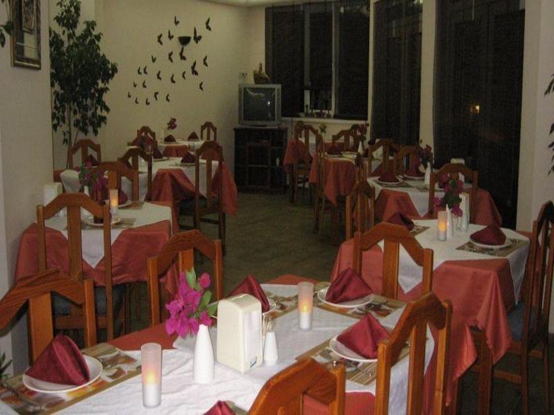 Ataer Hotel Анталия Екстериор снимка