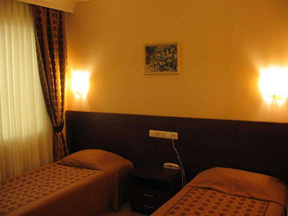Ataer Hotel Анталия Екстериор снимка