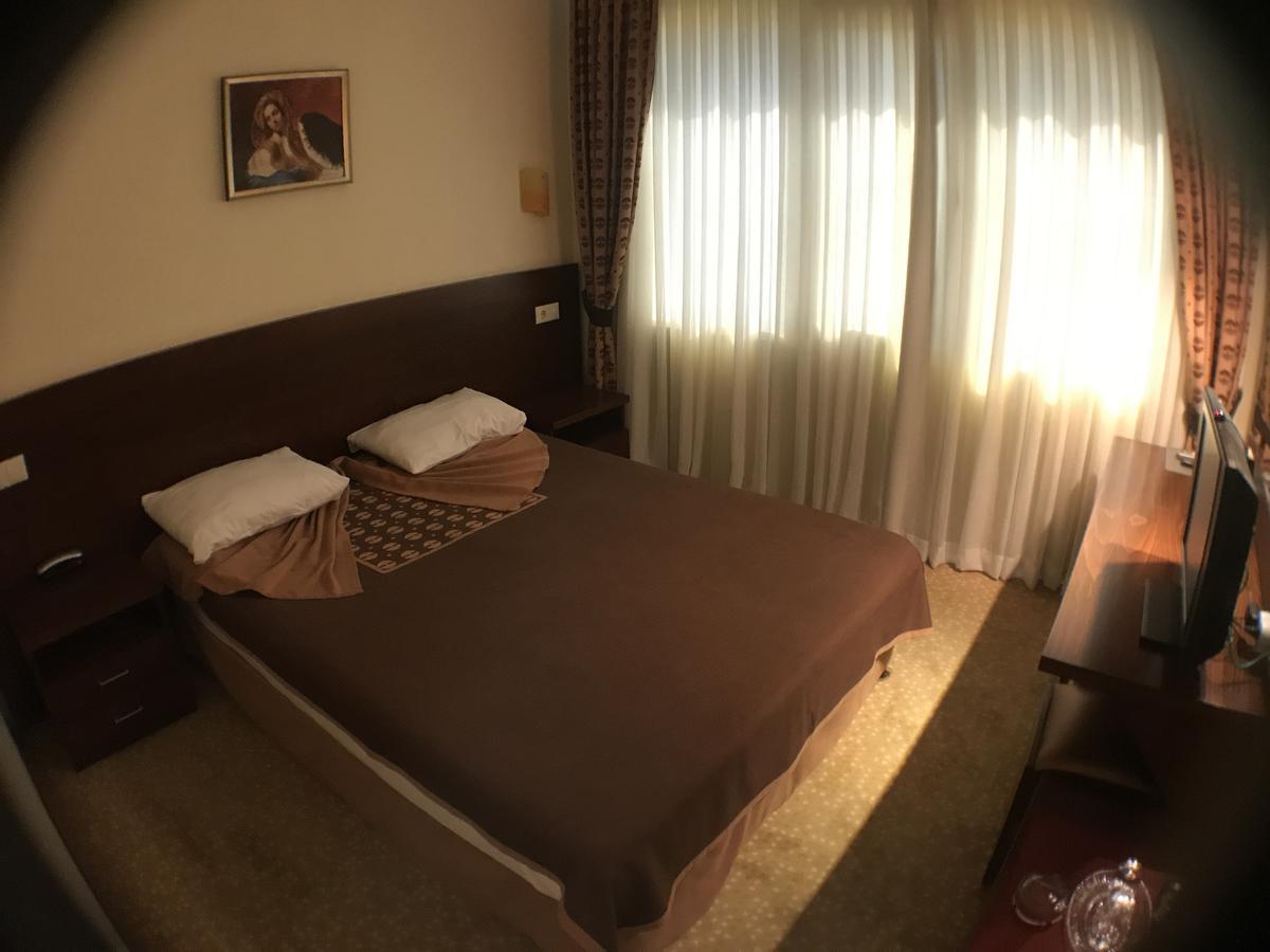 Ataer Hotel Анталия Екстериор снимка